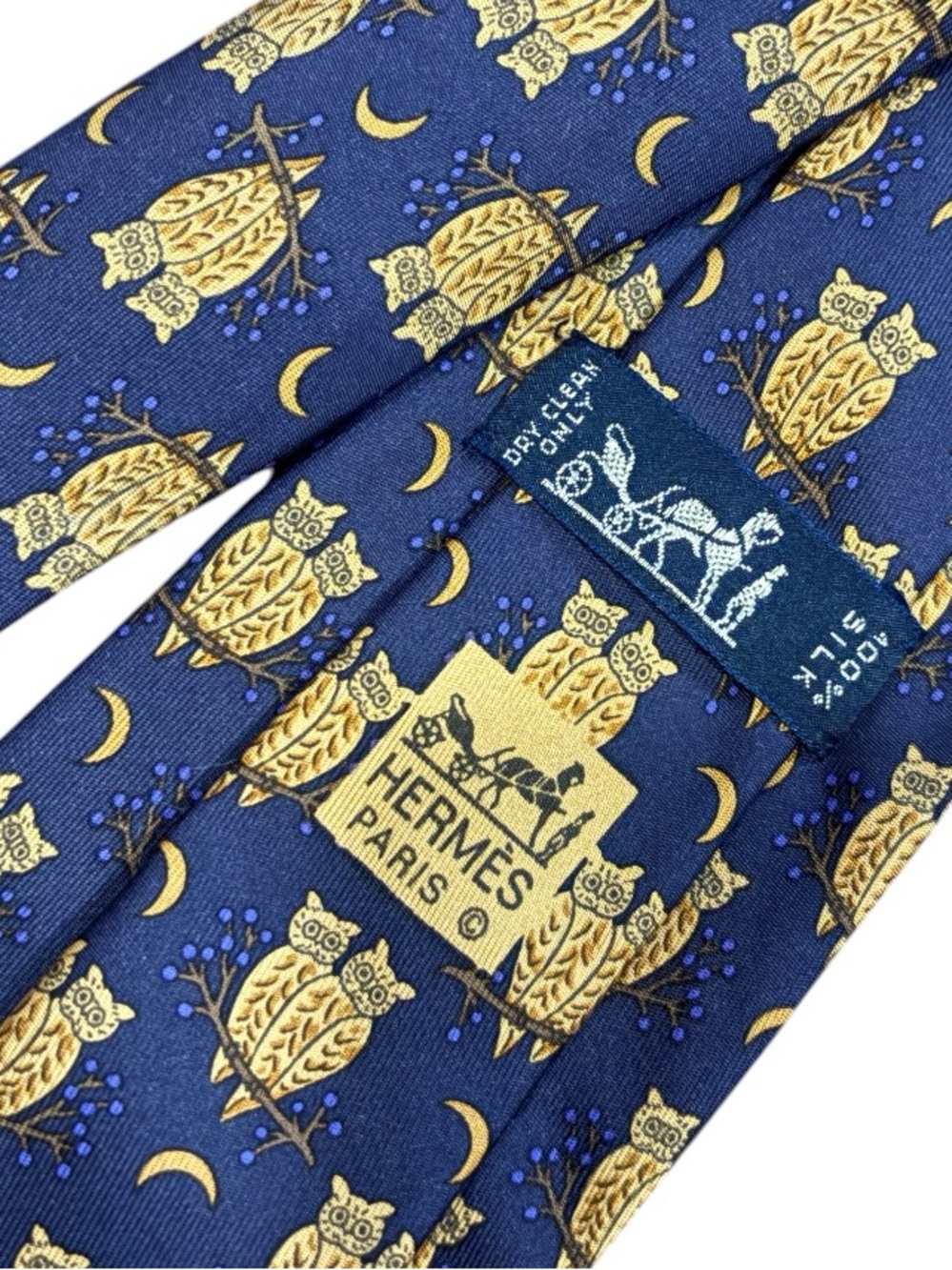 HERMES silk tie